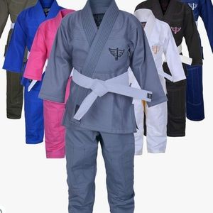 Brazilian JIU Jitsu GI top bottoms and belt